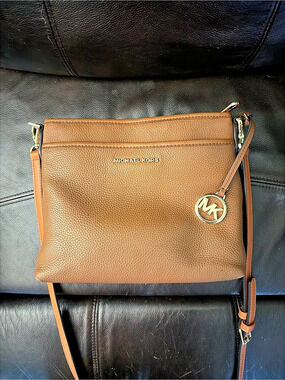 Michael Kors Bedford Legacy Medium Pebbled Leather Crossbody Bag Brown